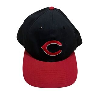 mlb genuine merchandise cincinnati reds vintage snapback hat